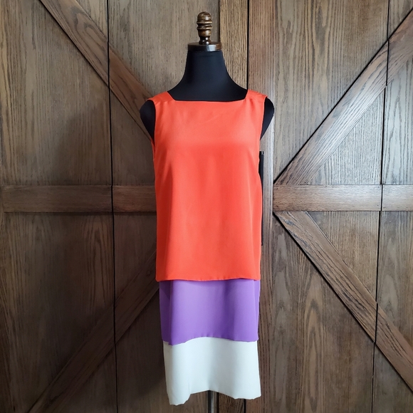 Gucci Dresses & Skirts - Gucci Tiered Colorblock Silk Dress